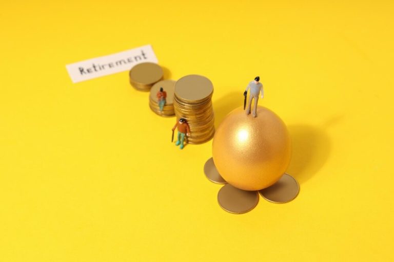 Lifetime ISAs vs Workplace Pensions: A Comparison
